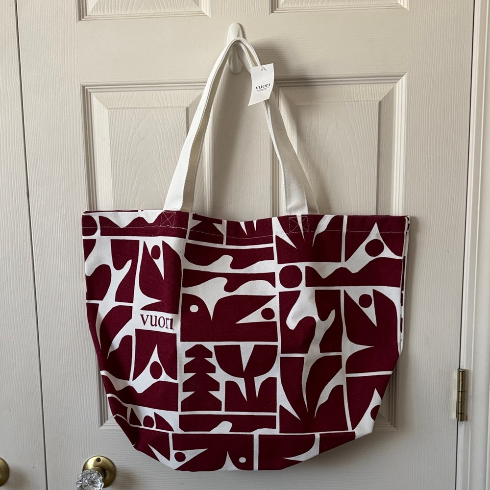 Vuori Geometric Strawberry Tote